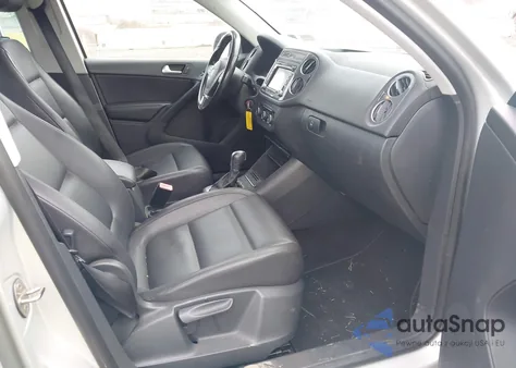 2012 Volkswagen Tiguan Se z USA, uszkodzony, nr VIN WVGAV7AX0CW520254